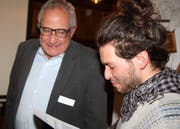 Ernst Dobler, Präsident des Gewerbevereins, durfte Jann Kessler, Mitorganisator des Klimastreiks, als Referenten begrüssen. (Bild: Philipp Stutz)