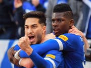 Schalke 04 mit Suat Serdar und Breel Embolo kehrten in Hannover zum Siegen zurück (Bild: KEYSTONE/EPA/DAVID HECKER)