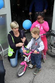 Velobörsen und Veloflohmärkte boomen seit einigen Jahren. (Bild: Reto Voneschen - 25. April 2015)