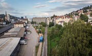 Beim alten Güterbahnhof soll dereinst ein Autobahnanschluss mit unterirdischem Kreisel gebaut werden. (Bild: Michel Canonica, 14. September 2018)