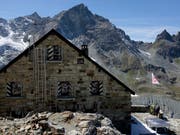 Die Moiry-Hütte (Cabane de Moiry) liegt im Kanton Wallis auf 2825 Metern über Meer. (Bild: KEYSTONE/ANTHONY ANEX)