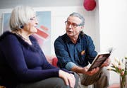 Zu den Arbeiten, die Martin Tanner für ältere Leute verrichten würde, gehört auch das Vorlesen. (Bild: Stefan Kaiser (Hagendorn, 4. Februar 2019))