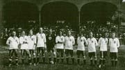 Der SC Brühl im Meisterjahr 1914 mit Paul Grüninger (dritter von rechts), nach dem das Stadion des SC Brühl benannt ist. (Bild: SC Brühl)