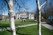 Neu soll das Theater-Provisorium auf dem Unteren Brühl errichtet werden. (Bild: Ralph Ribi)