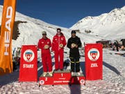Mit Sieger Lukas Gerig und dem zweitplatzierten Roger Baumann schafften es gleich zwei heimische Skilehrer aufs Podest. (Bild: PD)