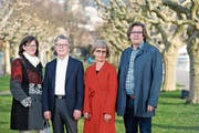 Engagieren sich für das Hospiz Zentralschweiz: Frieda Waldispühl, Peter Frigo, Rita Fasler und Andreas Haas. Bild: Stefan Kaiser (Zug, 1. April 2019)
