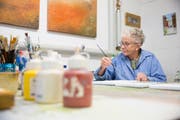 Anni Gantenbein mag eher sanfte Farben. (Bild: Mareycke Frehner)