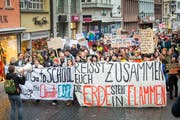 Auch Wiler Jugendliche beteiligen sich an den Klimademonstrationen in St. Gallen. Ihr Protest zeigt Wirkung im Stadtparlament. (Bild: Urs Bucher)