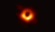 Dieses schwarze Loch liegt in der Galaxie Messier 87. (Bild: EHT Collaboration)