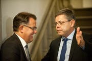 Peter Schilliger (FDP, links) und Franz Grüter (SVP) schafften am 18. Oktober 2015 die Wahl in den Nationalrat. (Bild: Boris Bürgisser, Luzern)