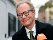 Der deutsche Anwalt Eckart Seith auf dem Weg zur Urteilsverkündung vor dem Zürcher Bezirksgericht. (Bild: KEYSTONE/WALTER BIERI)