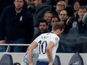 Harry Kane musste das Spielfeld verletzt verlassen (Bild: KEYSTONE/AP/FRANK AUGSTEIN)