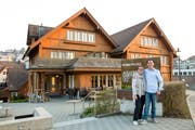 Didi Bühler und Neffe Rick Wassenaar werden ab Juni ihre Gäste im Gasthaus Marktplatz verwöhnen. (Bild: Alessia Pagani)
