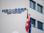 An der Generalversammlung des Milchverarbeiters Hochdorf haben die anwesenden 320 Aktionäre grösstenteils für eine Erneuerung des Verwaltungsrates gestimmt. (Bild: KEYSTONE/URS FLUEELER)