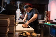 Der erste am Platz: Blick in die Küche des asiatischen Restaurants Nooch im Mattenhof, das vor wenigen Tagen eröffnet worden ist. (Bild: Manuela Jans-Koch, Kriens, 11. April 2019)