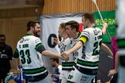 Sarner Jubel mit Marco Schöni, Jonas Höltschi, Cornel von Wyl und Roman Schöni (von links). Bild: Claudio Schwarz/unihockey-fotos.ch (Kloten, 13 April 2019)