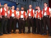 Der Männerchor Laad machte eine gute Figur, gesanglich wie auch optisch. (Bild: Franz Steiner)
