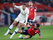 Kylian Mbappé und die Pariser müssen in Lille einstecken (Bild: KEYSTONE/AP/CHRISTOPHE ENA)