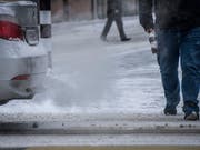 Die EU hat endgültig neue Vorgaben für den CO2-Ausstoss von Neuwagen beschlossen. (Bild: KEYSTONE/MELANIE DUCHENE)