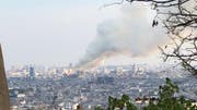 Die Rauchsäulen waren von Montmartre aus zu sehen. (Bild: Erich Gmünder)