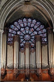 Die Orgel von Notre-Dame hat den Brand überlebt, jedenfalls äusserlich. (Bild: Getty)
