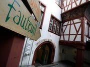 Das Basler Theater Fauteuil hat mit der Neuauflage von «HD-Soldat Läppli» einen Grosserfolg vorprogrammiert. (Bild: KEYSTONE/GEORGIOS KEFALAS)