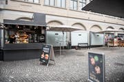 Vor dem Globus, wo einst der Imbiss Holy Burito stand, klafft heute eine Lücke. (Bild: Adriana Ortiz Cardozo)
