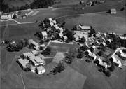 Luftbild des Kinderdorf Pestalozzi in Trogen, 1962. (Bild: Schweizerisches Militär, Flugdienst)