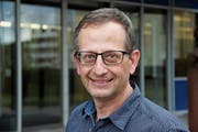 Urs Müller, Kandidat fürs Rheinecker Stadtpräsidium: «Mit Humor lässt sich viel aufbrechen.» (Bild: Gert Bruderer)
