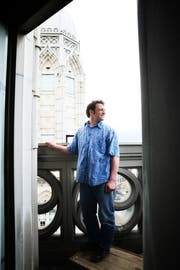 Michael Frauenfelder, 38, Glöckner im Zürcher Grossmünster. (Bild: Samuel Schumacher)