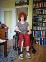 Beate Flanz in ihrer Wohnung in Berlin. (Gregor Zielke, 17. April 2019)