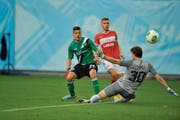 Mit dem Tor zum 3:1 gegen Spartak Moskau stösst Roberto Rodriguez die Tür zur Europa League weit auf. (Bild: Urs Bucher (Moskau, 29. August 2013))
