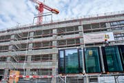 Eine Baustelle des Luzerner Fensterbauers in Aarau. (Bild: PD)