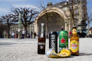 Chopfab statt Heineken oder Eichhof: Das Blue Balls Festival setzt auf Bier aus Winterthur. (Bild: Philipp Schmidli, Luzern, 2. April 2019)