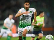 Nassim Ben Khalifa darf nun im Abschlusstraining wieder dem Ball nachjagen. (Archivaufnahme) (Bild: KEYSTONE/GIAN EHRENZELLER)
