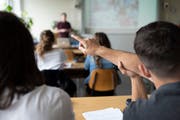 Die Kinder des Elternpaars sind nach dem sechsjährigen Rechtsstreit gar nicht mehr schulpflichtig. (Bild: Keystone/Christian Beutler)