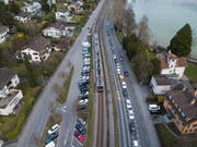 Jeder Siebte leidet tagsüber unter dem Lärm des Strassenverkehrs. Symbolbild: Boris Bürgisser.