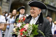 Johann N. Schneider-Ammann, alt Bundesrat beim traditionellen Umzug der Zünfte am Zürcher Sechseläuten. (Bild: KEYSTONE/Walter Bieri, 8. April 2019)