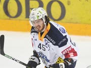 Dennis Everberg (Bild) verlässt Zug und wird durch seinen Landsmann Erik Thorell ersetzt (Bild: KEYSTONE/TI-PRESS/ALESSANDRO CRINARI)