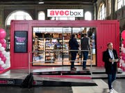 Valora erhält von SBB Zuschlag für 262 Kiosk-Standorte. (Bild: KEYSTONE/WALTER BIERI)