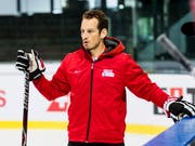 Patrick Fischer und seine Mannschaft will nach den beiden klaren Niederlagen gegen Russland in den beiden Testspielen gegen Frankreich Selbstvertrauen tanken (Bild: KEYSTONE/JEAN-CHRISTOPHE BOTT)