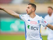 João Oliveira freut sich nach seinem frühen Tor zum 1:0 (Bild: KEYSTONE/JEAN-CHRISTOPHE BOTT)
