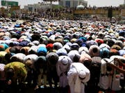 Die anhaltenden Proteste im Sudan haben ihre Wirkung nicht verfehlt - die Gespräche zur Bildung einer zivilen Regierung schreiten voran. (Bild: KEYSTONE/EPA/STRINGER)