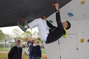 Beim Bouldern wird oft überhängend geklettert.