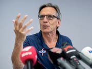 Hans-Ulrich Lehmann gibt sein Amt als Verwaltungsratspräsident des EHC Kloten ab (Bild: KEYSTONE/ENNIO LEANZA)