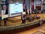 Der afghanische Präsident Aschraf Ghani eröffnete am Montag in Kabul die Loja Dschirga, übersetzt «grosse Versammlung». Diskutiert werden soll etwa über den Frieden in der Region. (Bild: KEYSTONE/AP/RAHMAT GUL)