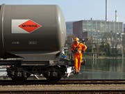 Der Handel zwischen der Schweiz und ihrem wichtigsten Handelspartner Deutschland hat sich im laufenden Jahr verlangsamt. (Bild: KEYSTONE/GAETAN BALLY)