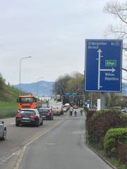 Täglich stauen sich die Autos an der Entenbad-Kreuzung. (Bild: pd)