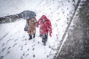 Am Donnerstag kommt es zu starkem Schneefall und frostigen Temperaturen. (Bild: Benjamin Manser)