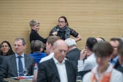 Ramona Thalmann-Hüsler, Vizepräsidentin JCVP, mit einem Votum (Bild: Pius Amrein, Hildisrieden, 2. April 2019)